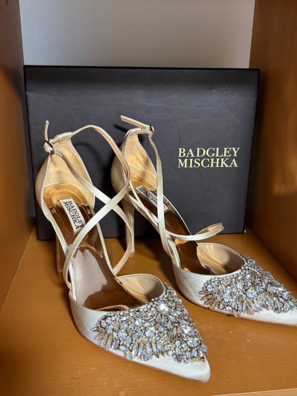 Badgley Mischka Ivory Satin Crystal Embellished Strappy Heels 9.5